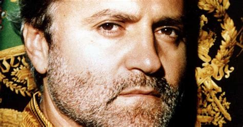 assassinio versace storia|La Storia di Gianni Versace .